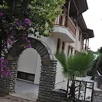 Artapart Апарт-отель 4*